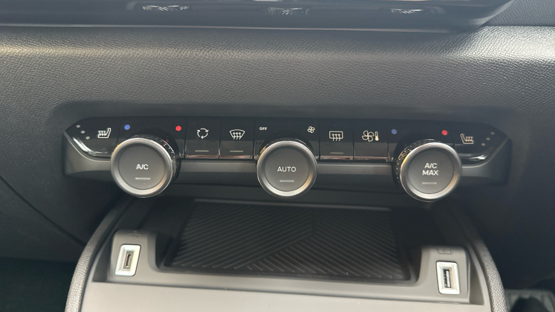 Citroen C4 1.2 [130] Max 5dr Auto Petrol Hatchback